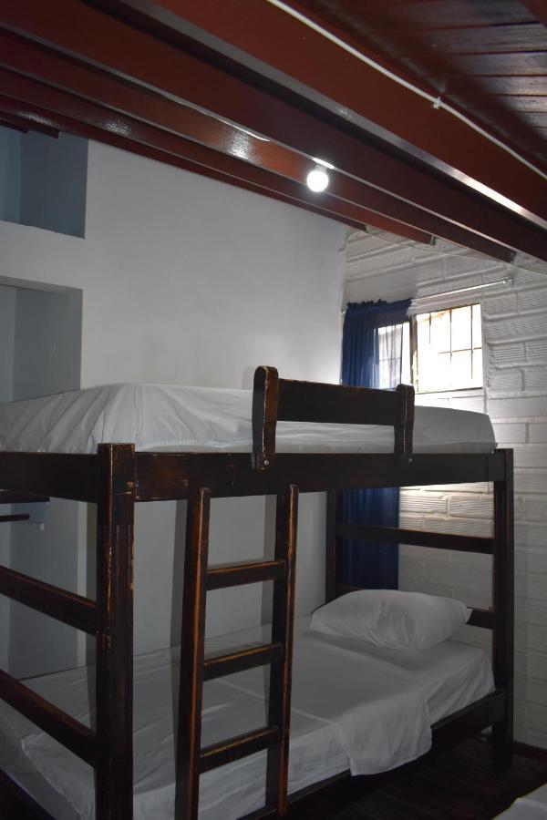 Esmed Hostel 메딜린 외부 사진