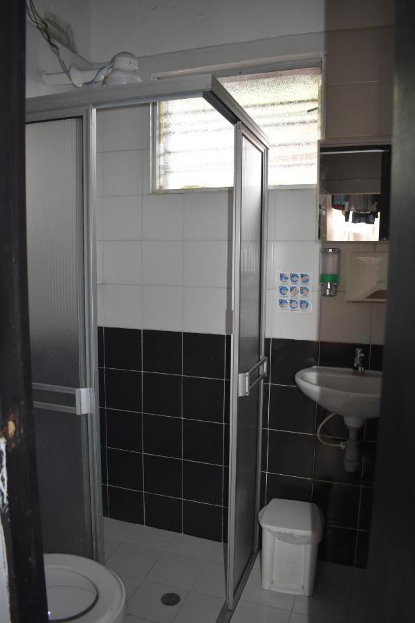 Esmed Hostel 메딜린 외부 사진